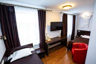Отель Primo Hotel with FREE parking Рига Двухместный номер с 2 отдельными кроватями-1